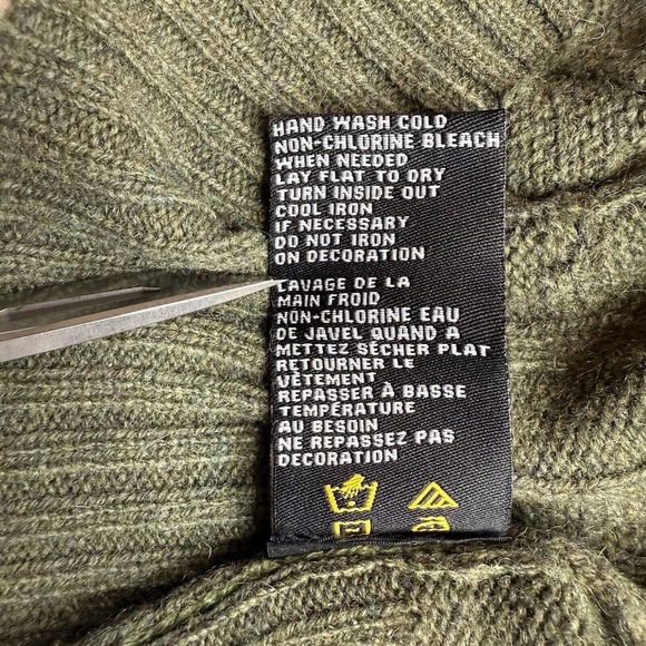 Quicksilver Sweater Large Men's Green Pullover V Neck Cable Knit - Lambs Wool - Picture 14 of 15